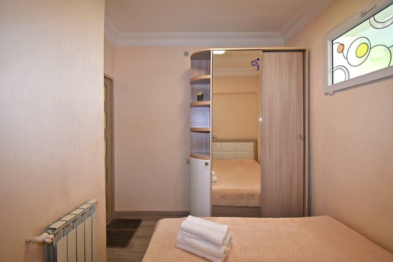 Perfect Apartment In Center Of Yerevan City Eksteriør bilde